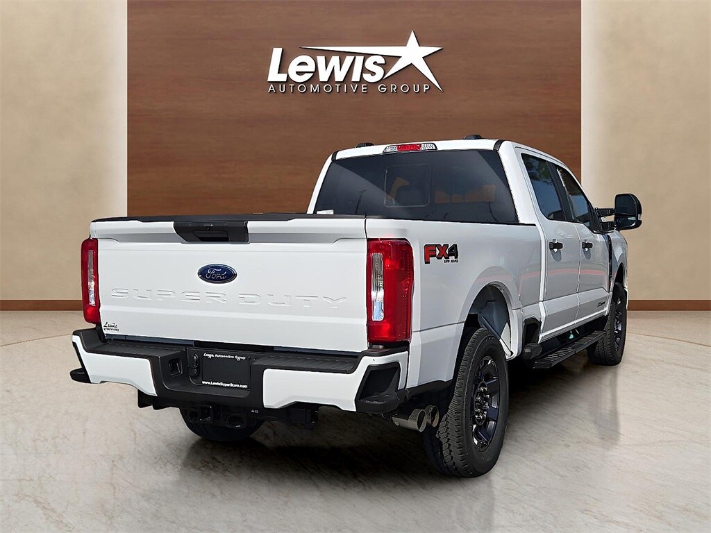 2026 Ford F-250 XL photo 3