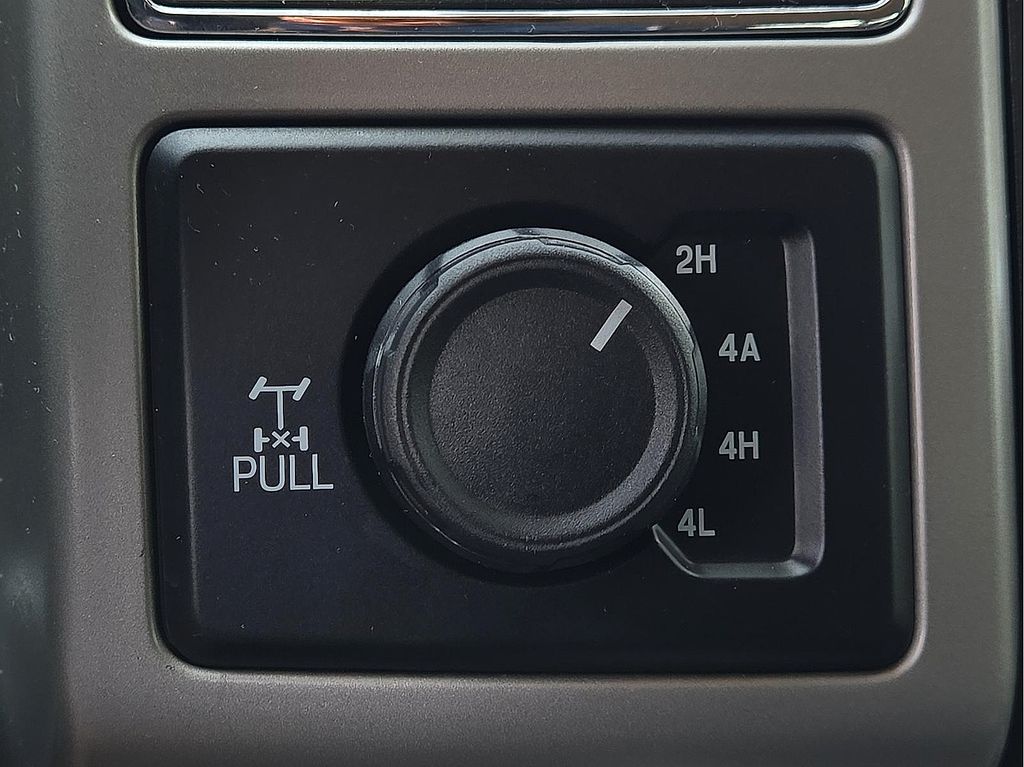 2019 Ford F-150 Lariat - Photo 16