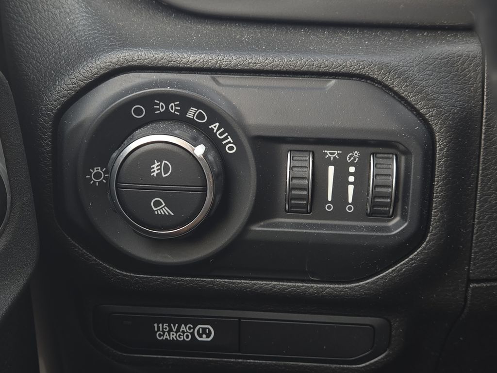 2020 Jeep Gladiator Overland - Photo 17