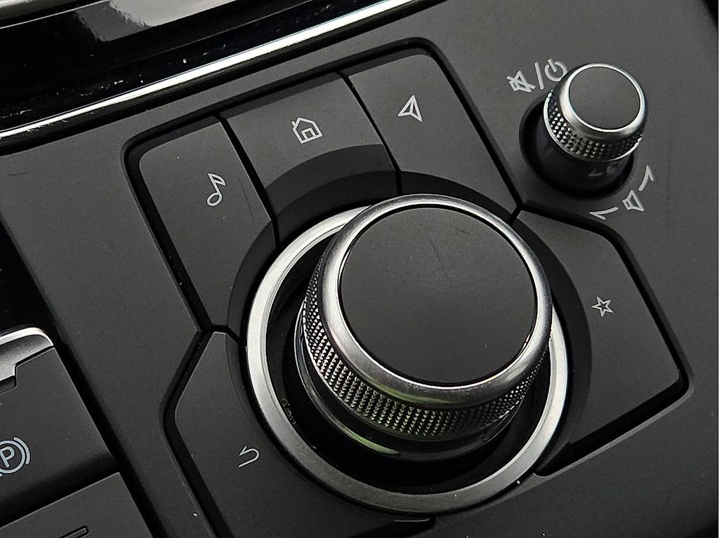 2025 Mazda CX-5 S Preferred package - Photo 14