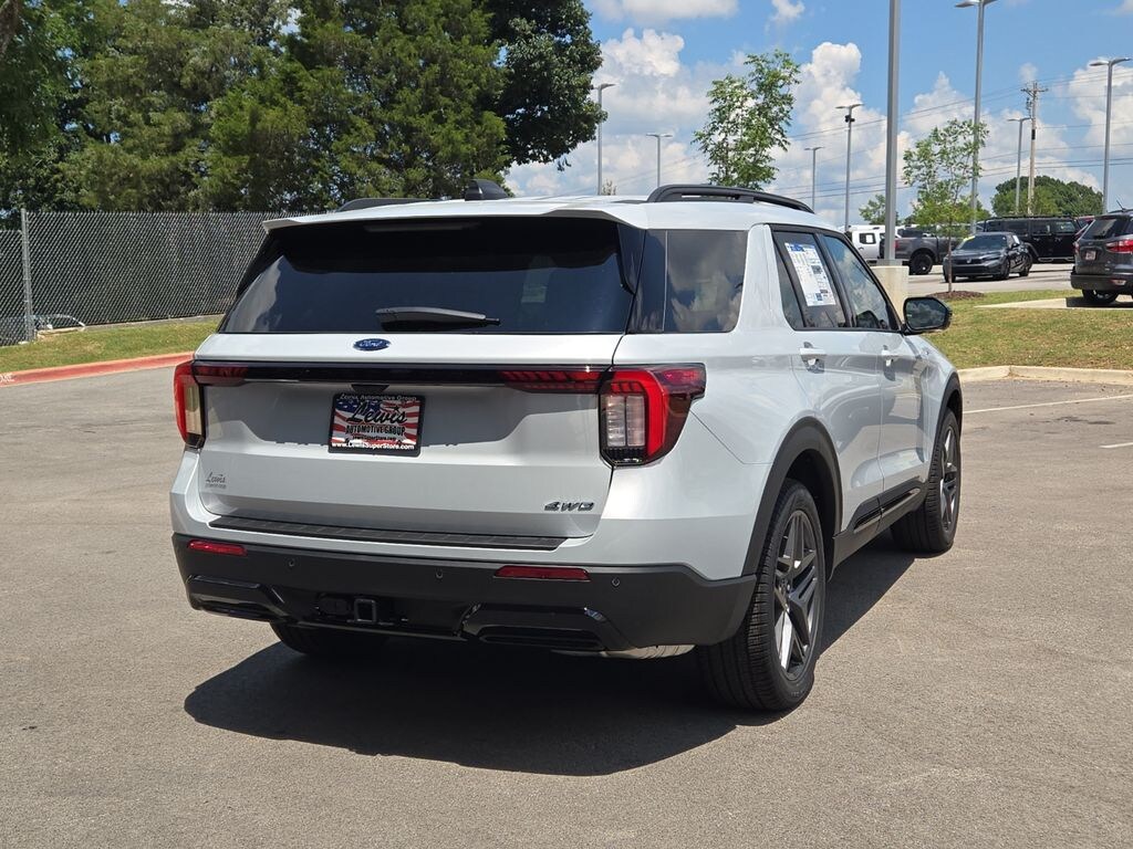 New 2026 Ford Explorer ST-Line SUV
