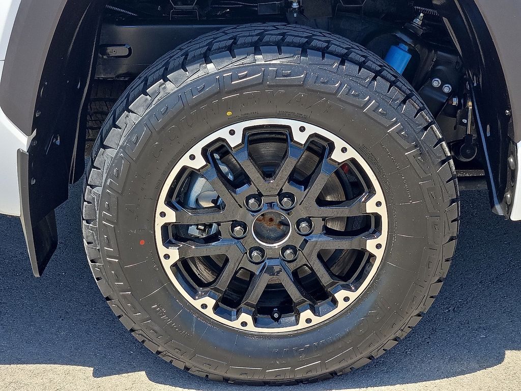 2023 Toyota Tundra SR5 - Photo 7