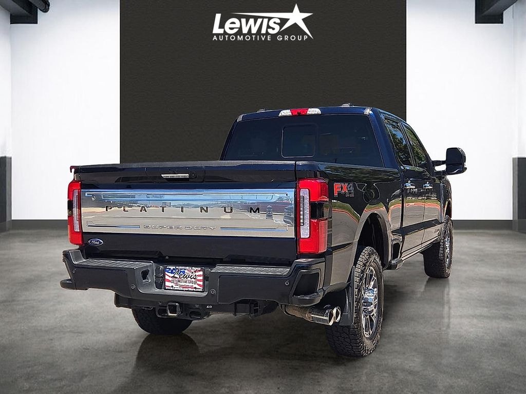 Used 2024 Ford F-350SD Platinum Truck Crew Cab