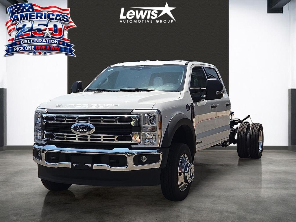 New 2026 Ford F-550SD XLT Truck Crew Cab