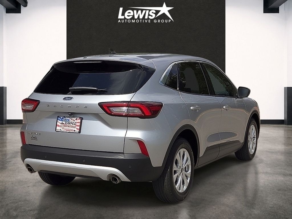 Used 2024 Ford Escape Active SUV