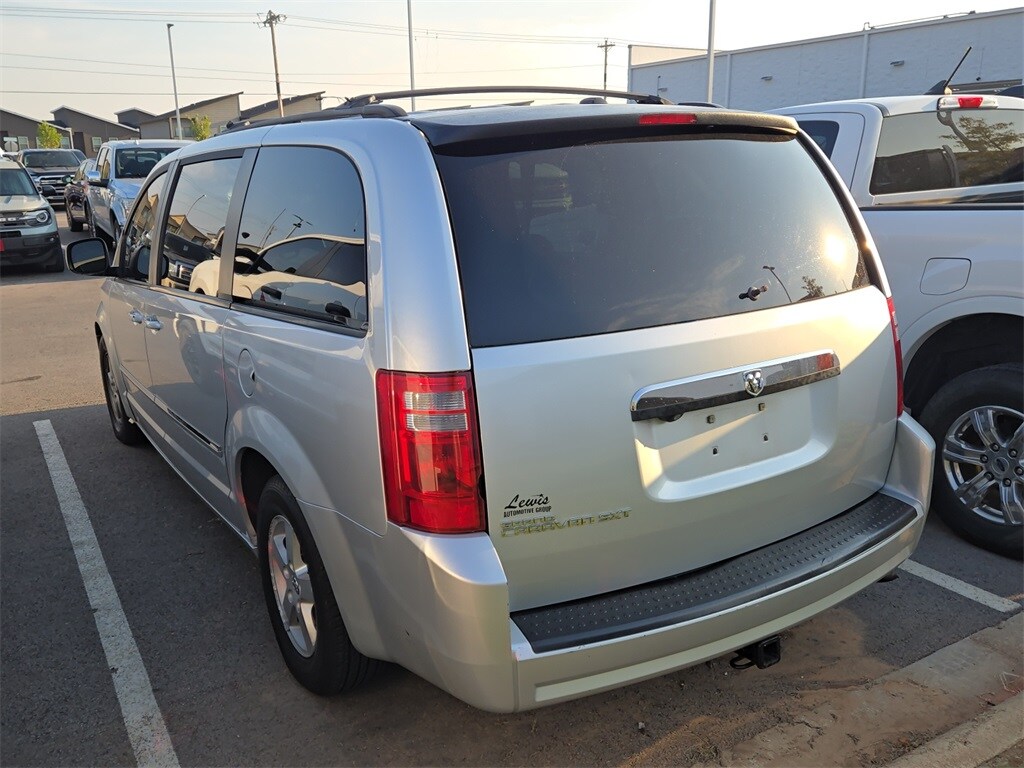 2008 Dodge Grand Caravan SXT photo 3