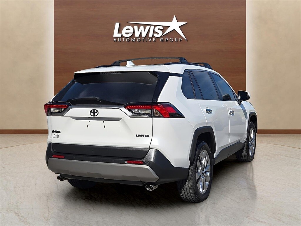 2024 Toyota RAV4 Limited photo 3
