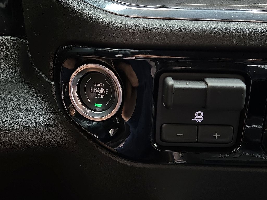 2025 Chevrolet Silverado 2500HD High Country - Photo 15