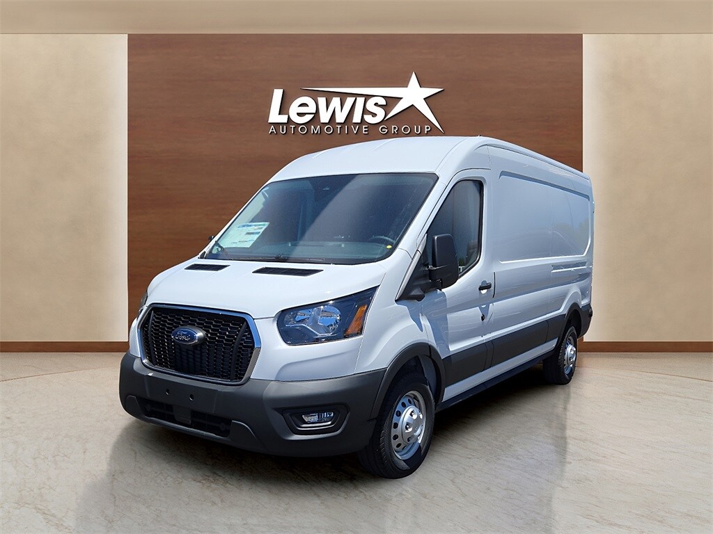 2024 Ford Transit photo 2