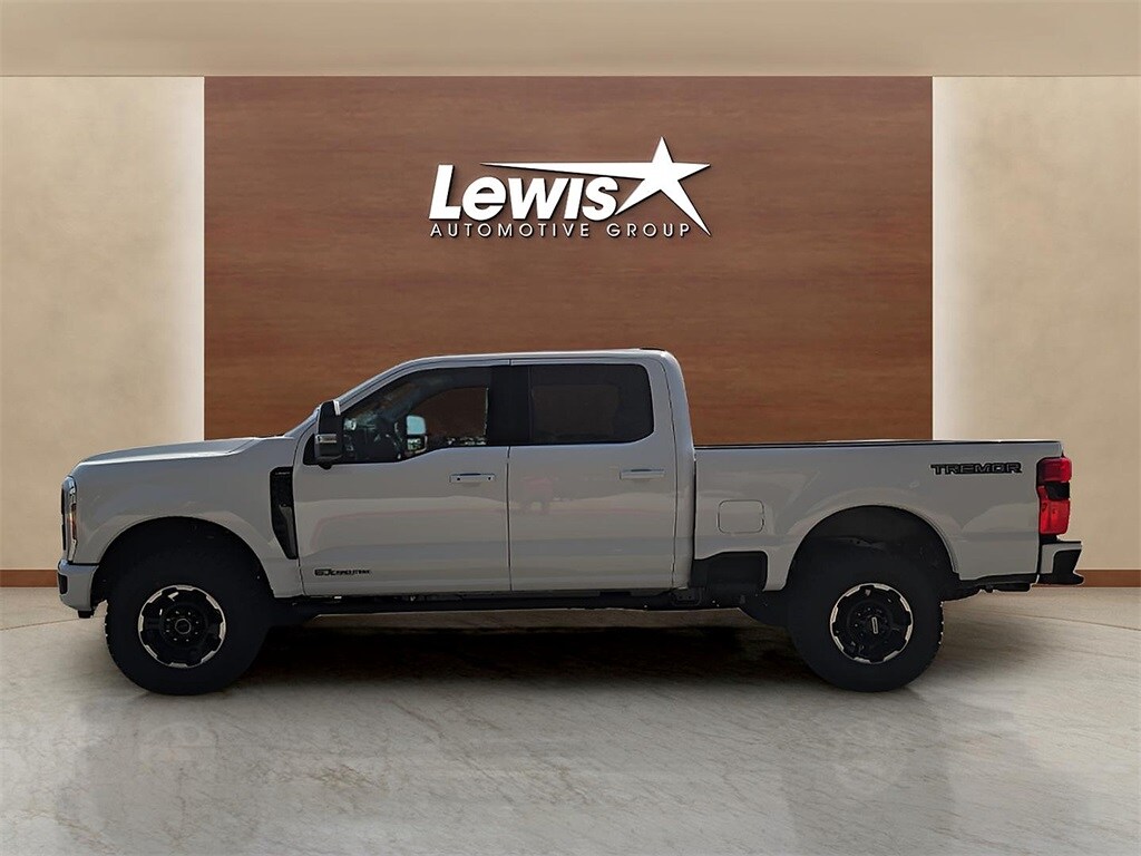 2026 Ford F-250 Lariat photo 2