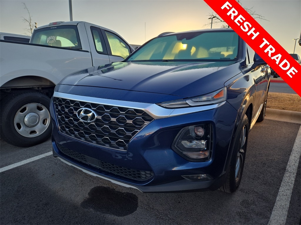 2019 Hyundai Santa Fe SEL Plus's photo