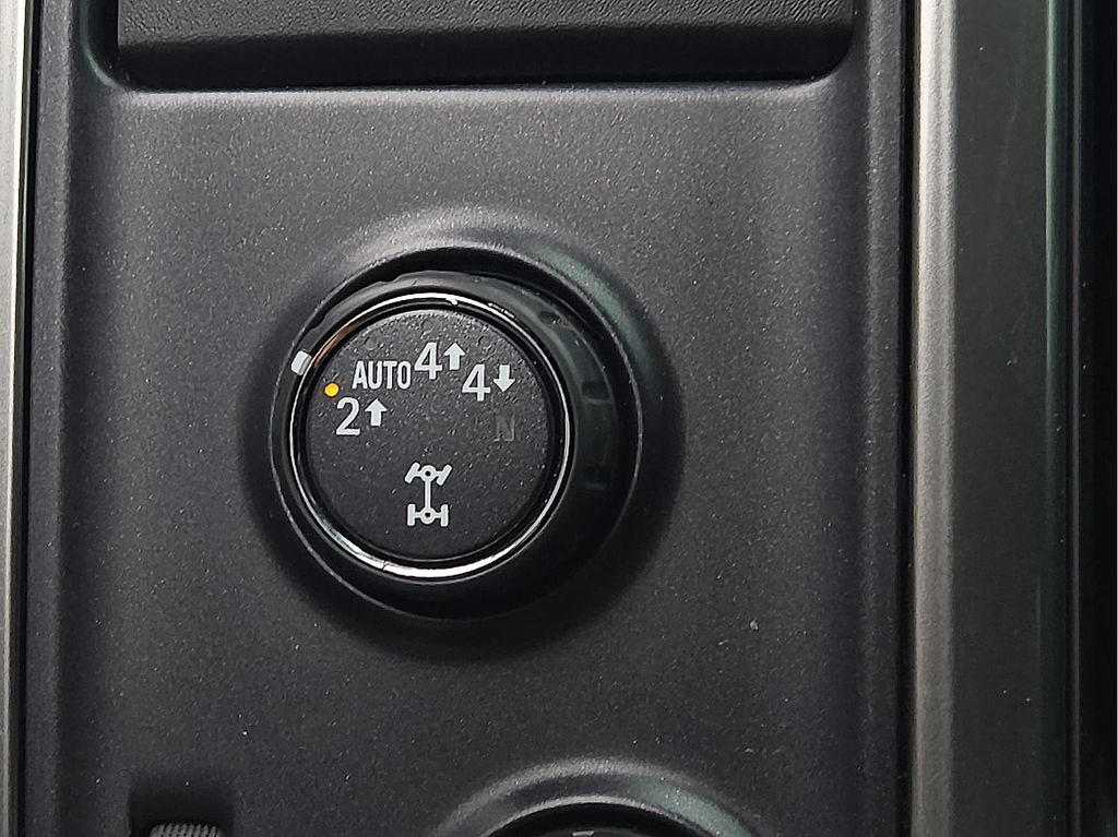 2018 Chevrolet Silverado 1500 LT - Photo 16