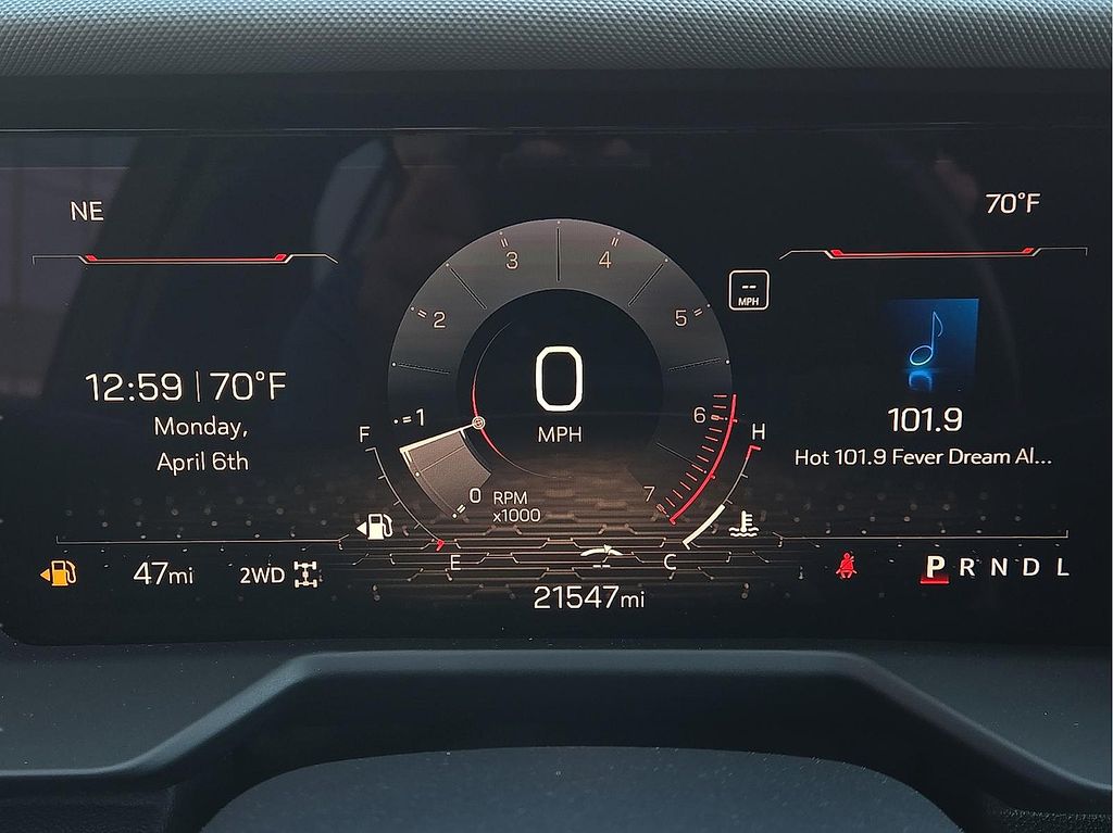 2024 GMC Acadia AT4 - Photo 18