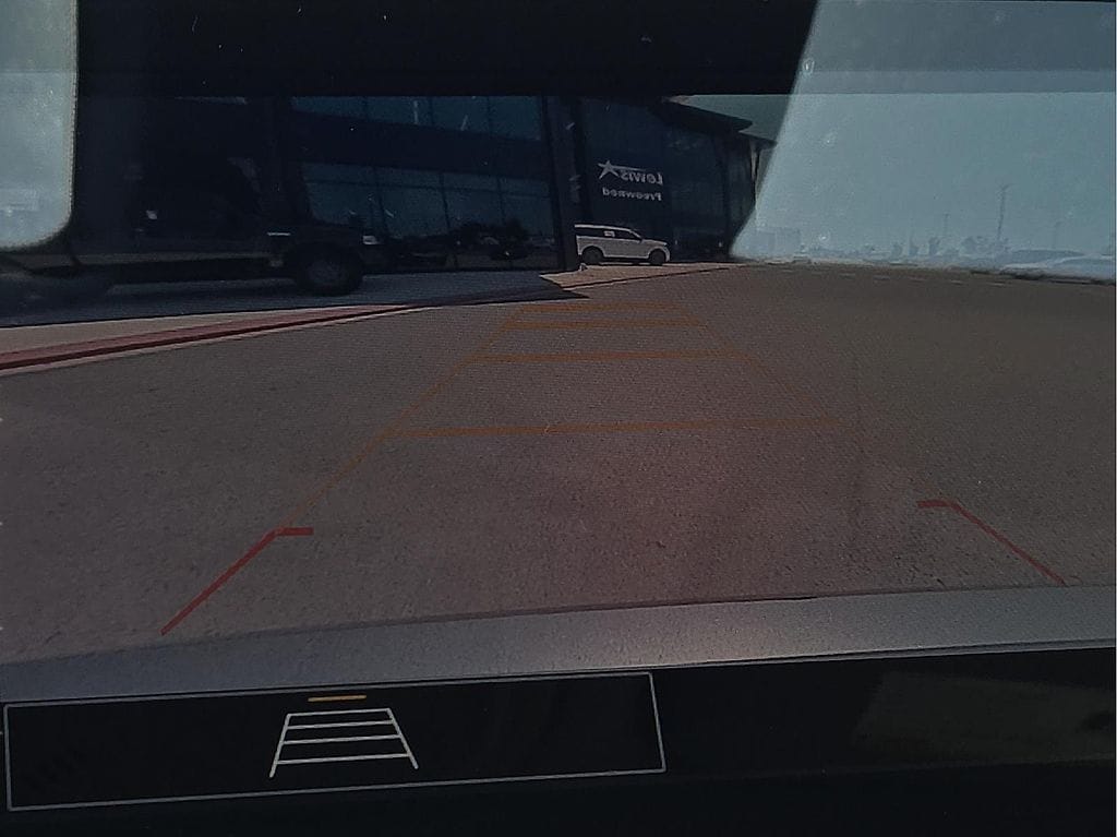 2023 Chevrolet Malibu 1LT - Photo 13