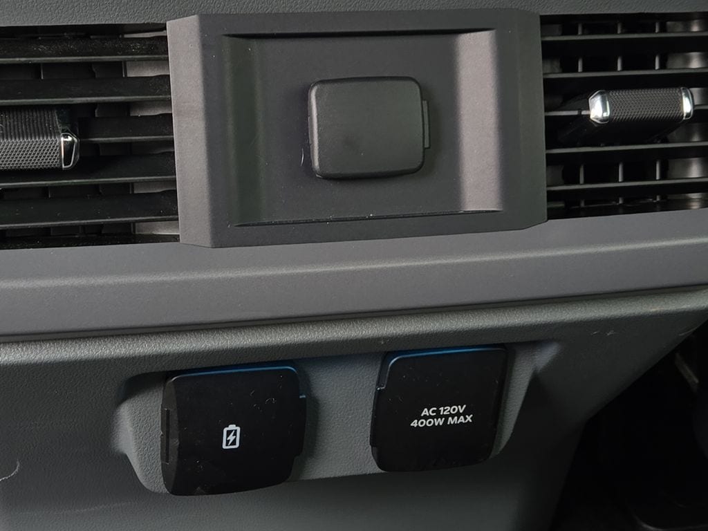 2024 Ford F-150 XLT - Photo 9