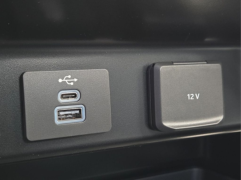 2025 Ford F-350 Super Duty XL - Photo 12