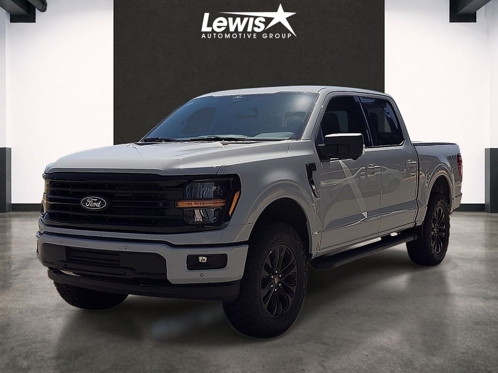 New 2026 Ford F-150 XLT Truck SuperCrew Cab