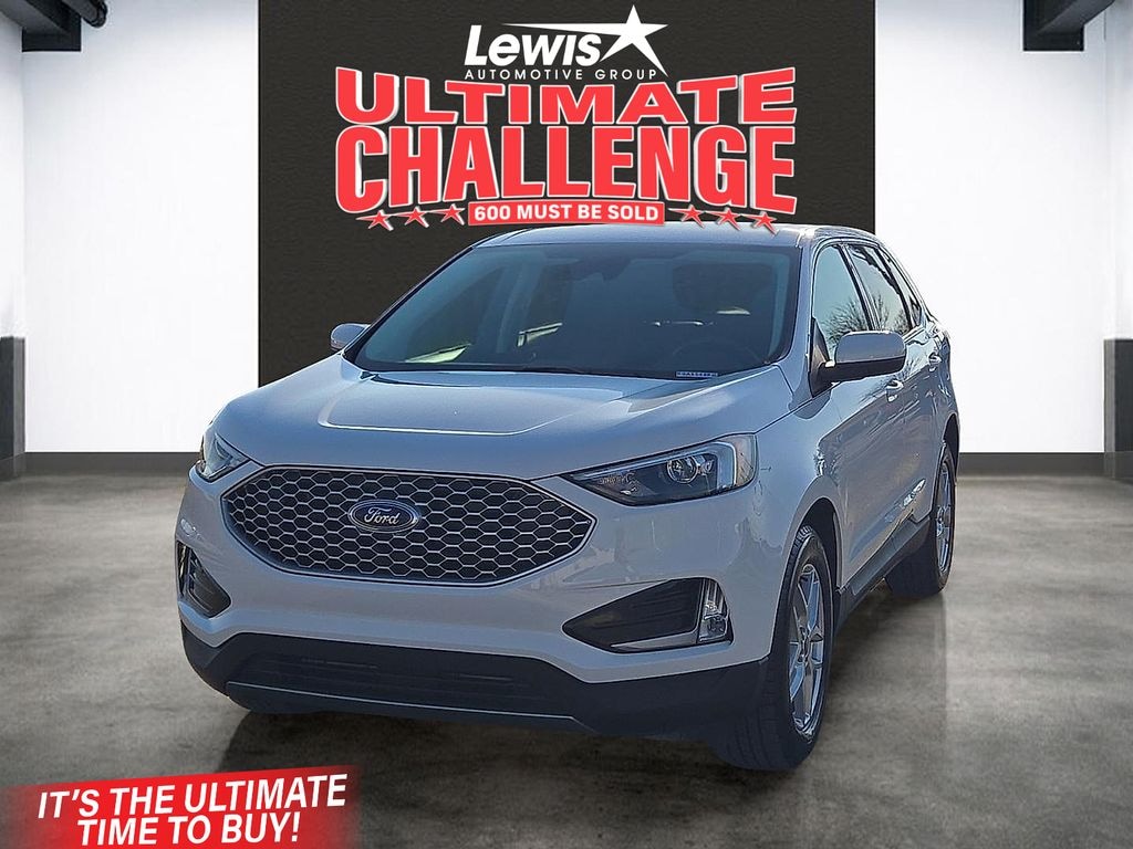 Used 2024 Ford Edge SEL SUV
