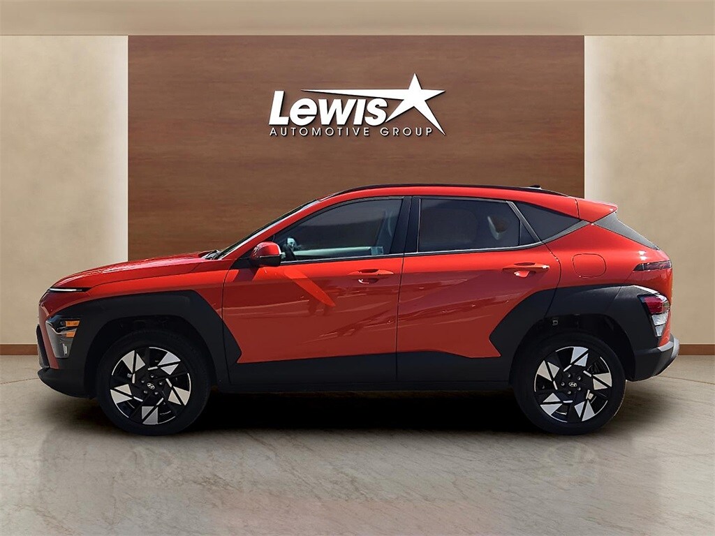 2025 Hyundai Kona SEL photo 3