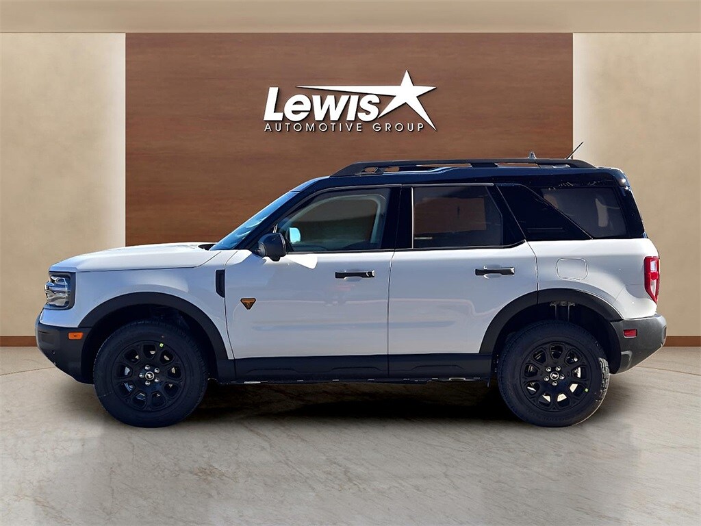 2025 Ford Bronco Sport Badlands photo 3
