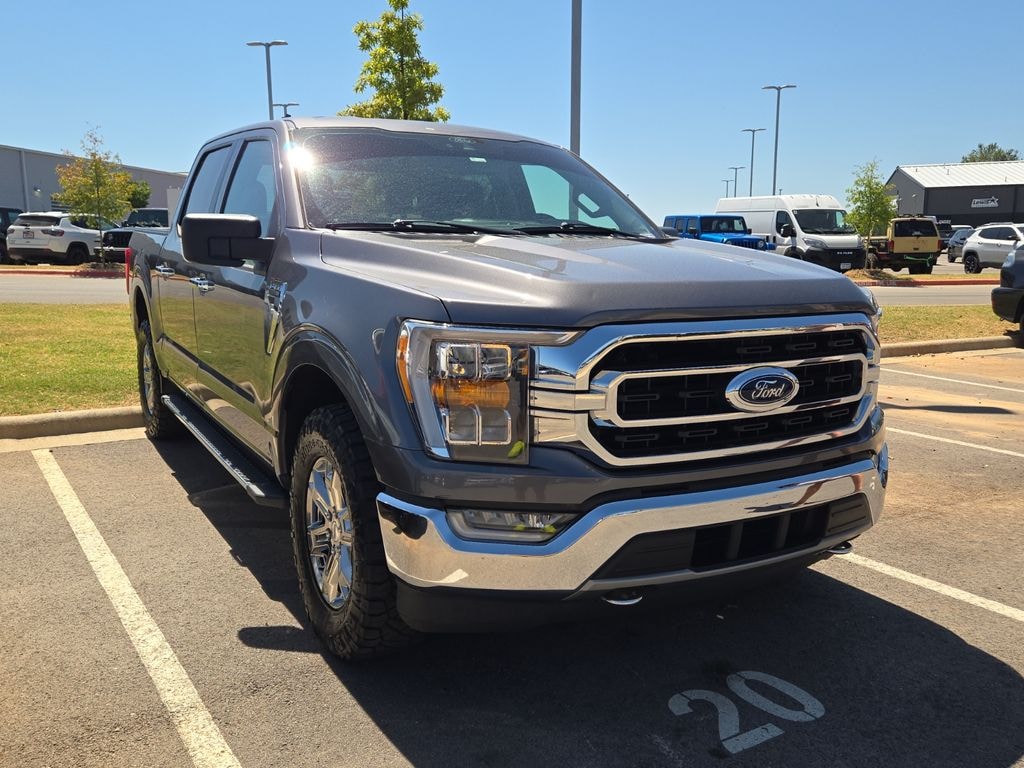 Used 2021 Ford F-150 XLT Truck SuperCrew Cab