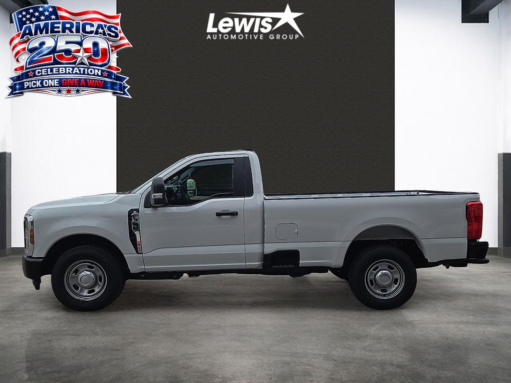 2025 Ford F-350 Super Duty XL - Photo 3