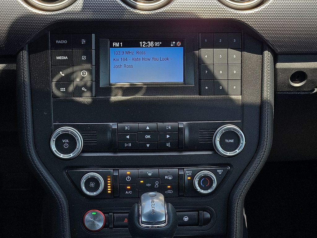 2020 Ford Mustang GT - Photo 11