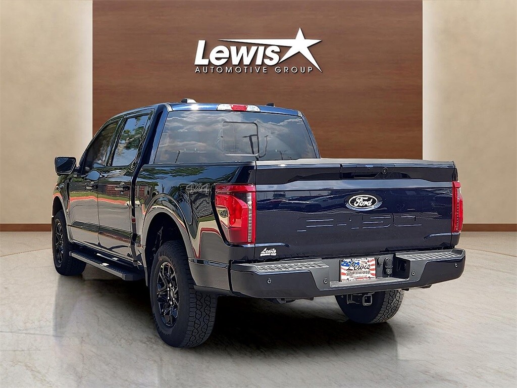 2025 Ford F-150 XLT photo 3