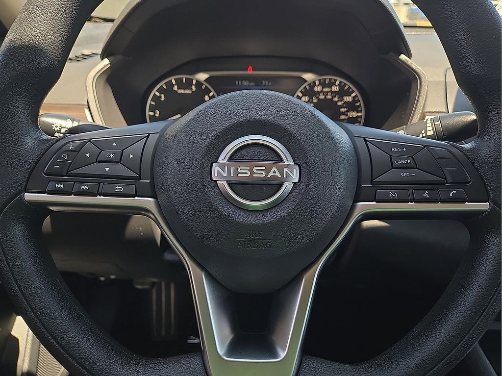 2024 Nissan Altima SV - Photo 19