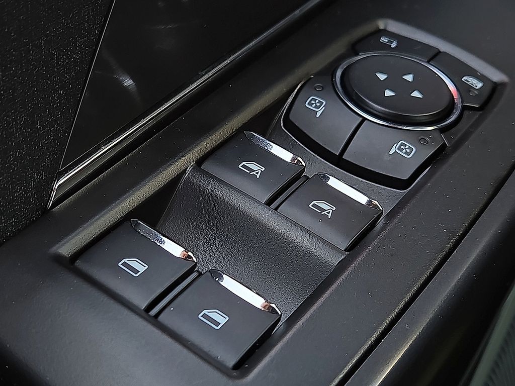 2024 Ford F-150 Lariat - Photo 17