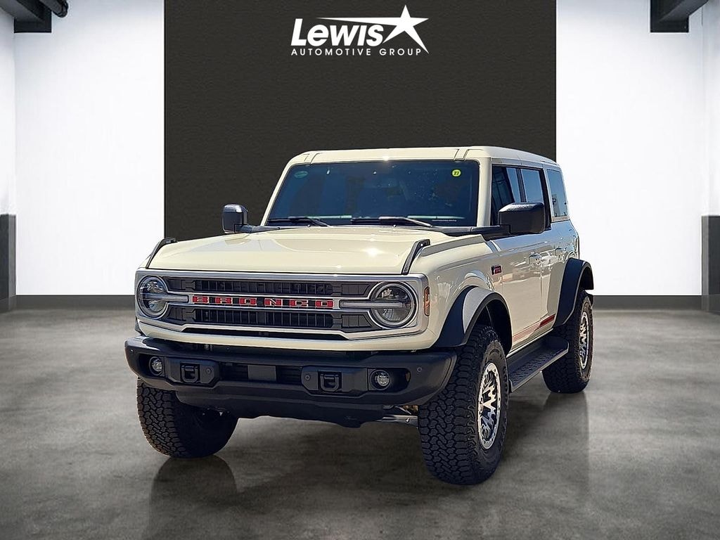 New 2026 Ford Bronco Outer Banks SUV