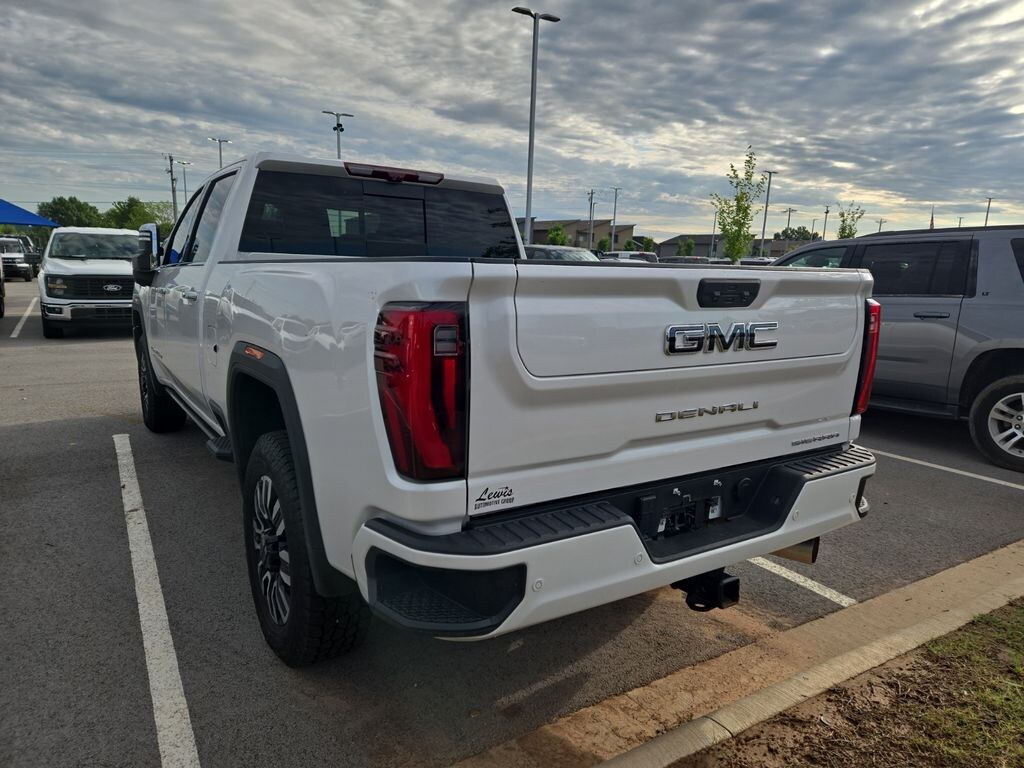 Used 2025 GMC Sierra 2500HD Denali Ultimate Truck Crew Cab
