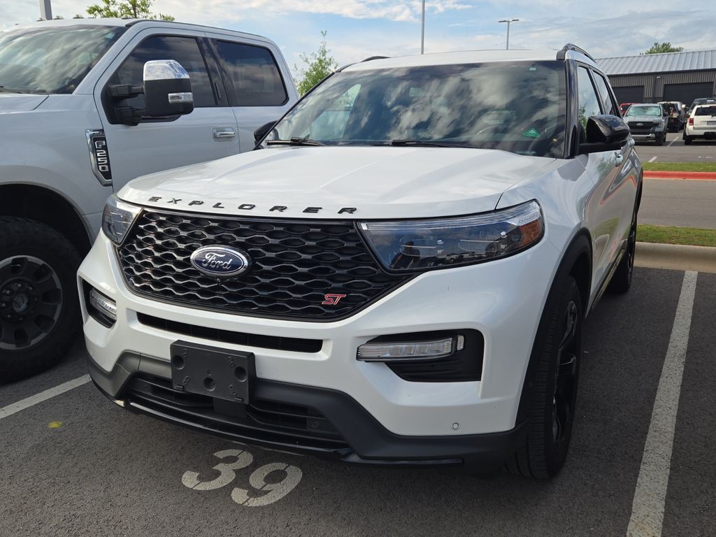 2020 Ford Explorer ST 4WD's photo