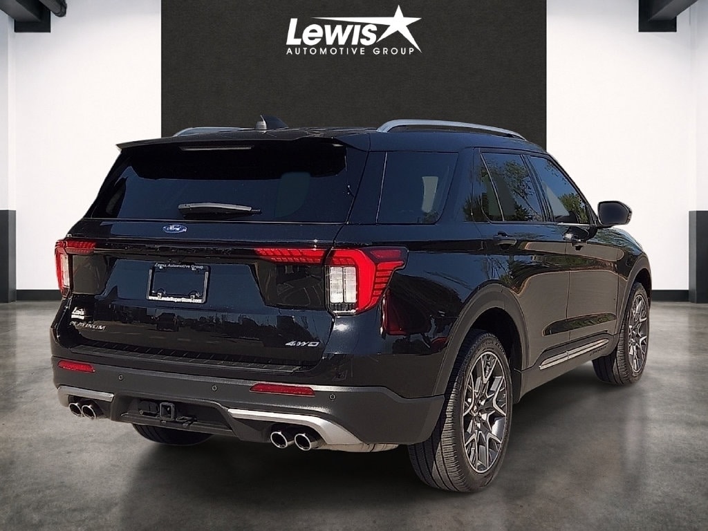 2025 Ford Explorer Platinum - Photo 4