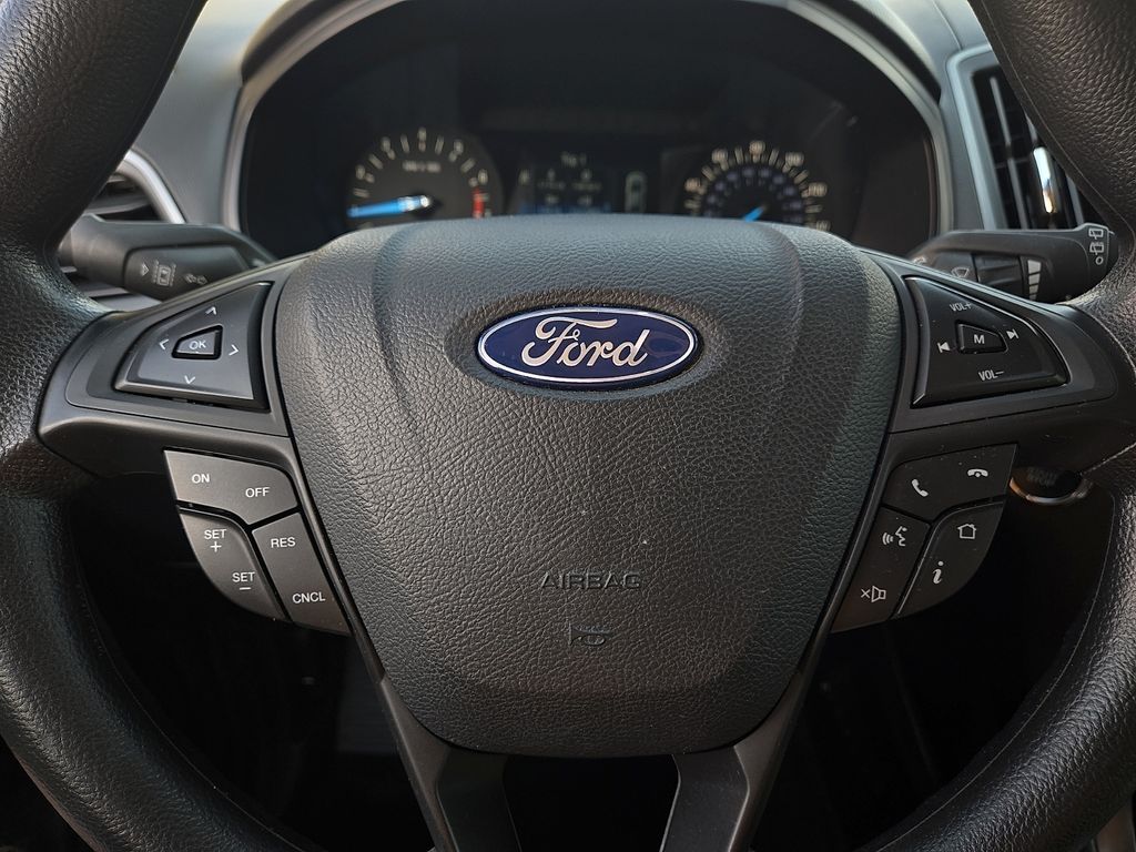 2019 Ford Edge SE - Photo 19