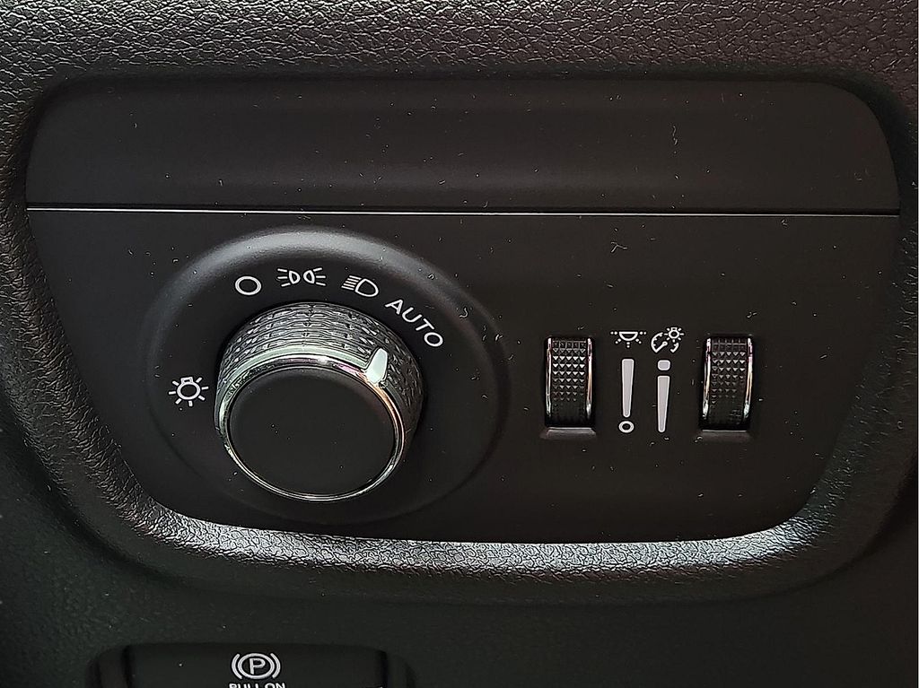 2024 Jeep Grand Cherokee Altitude - Photo 16