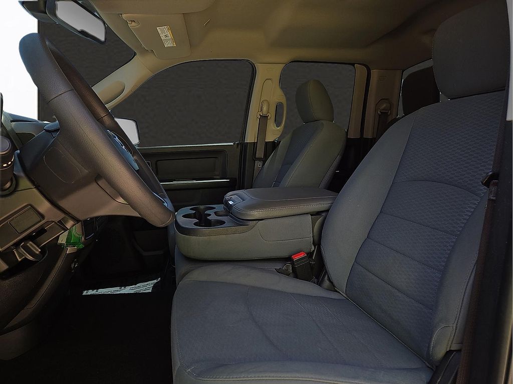 2020 RAM Ram 1500 Classic Tradesman - Photo 11
