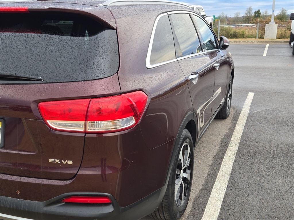 Used 2016 Kia Sorento EX SUV