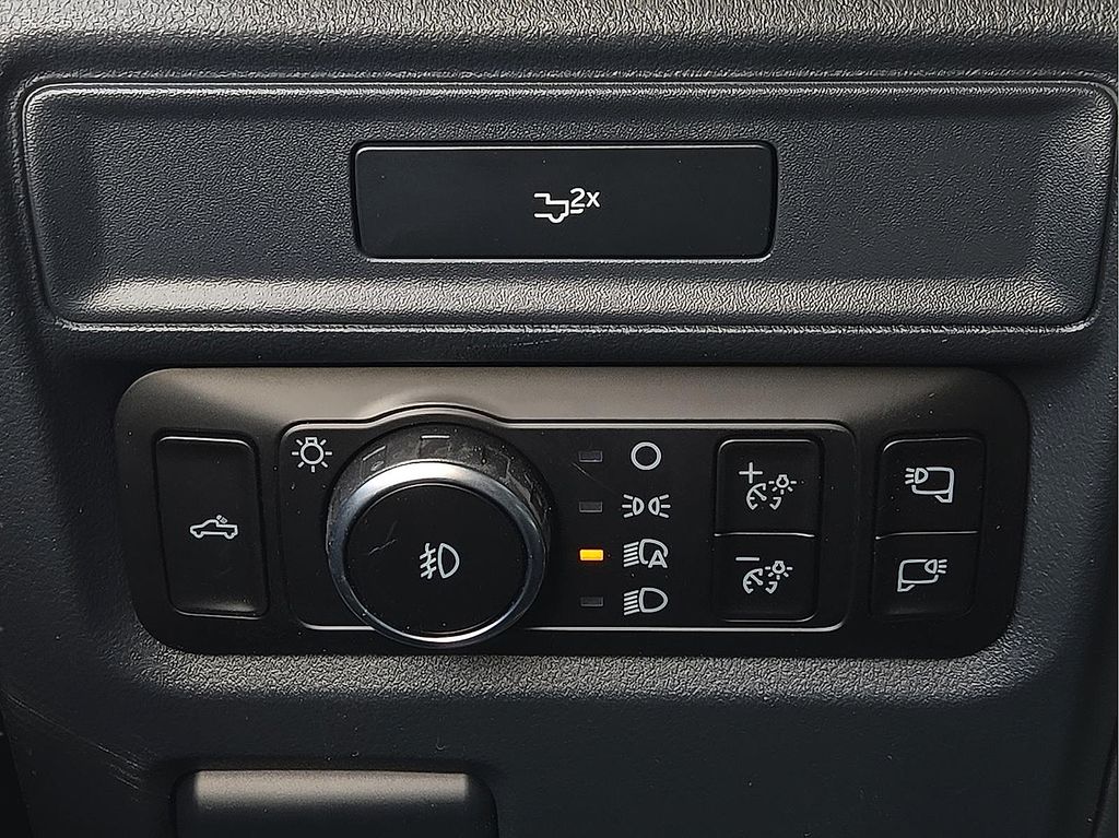 2026 Ford F-150 XLT - Photo 17