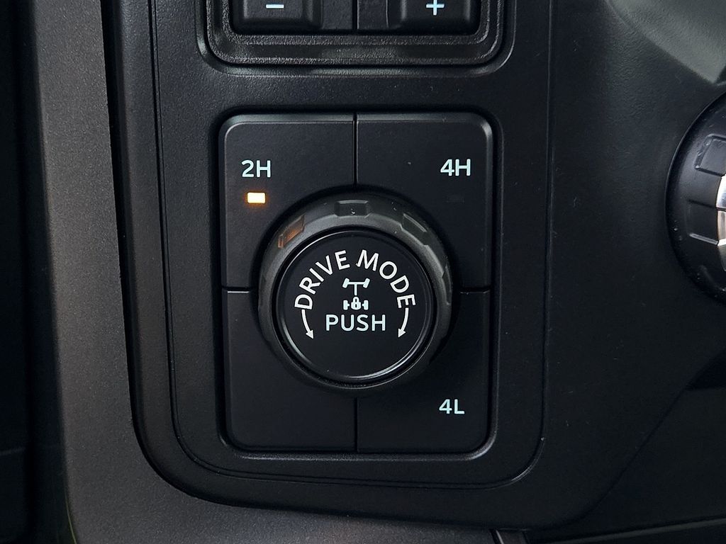 2024 Ford F-150 XLT - Photo 16