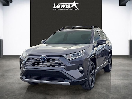 2019 Toyota RAV4 Hybrid XSE SUV