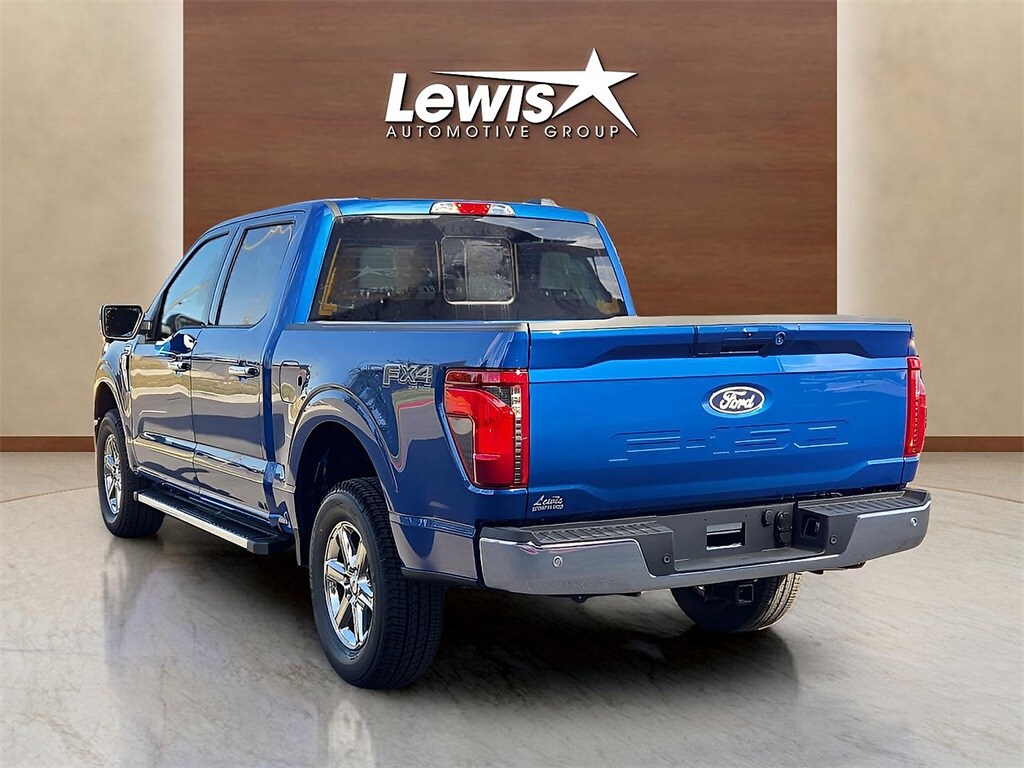 2025 Ford F-150 XLT photo 4