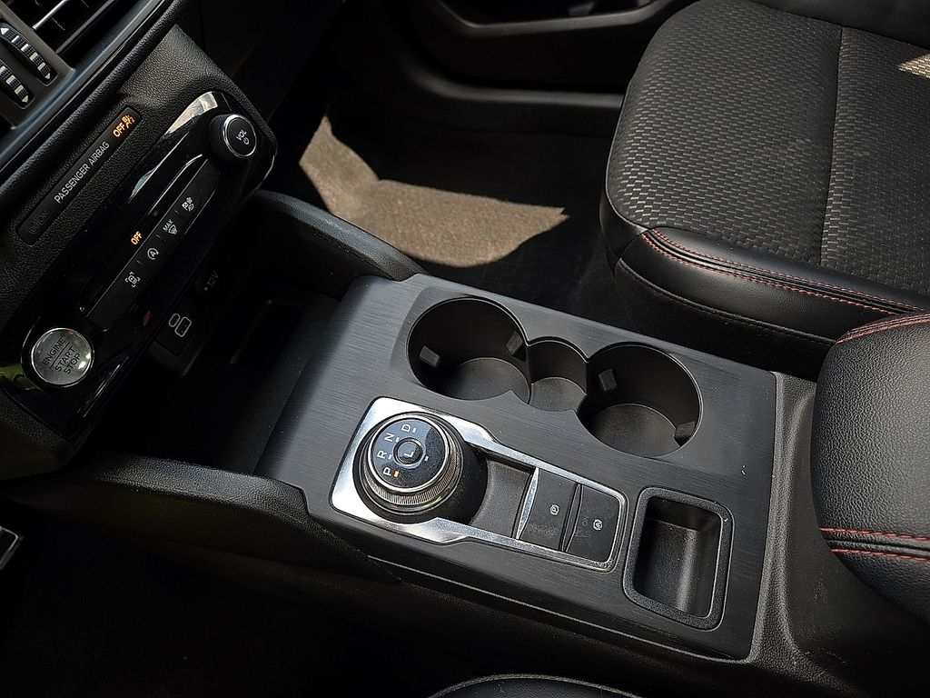 2024 Ford Escape ST-Line - Photo 20