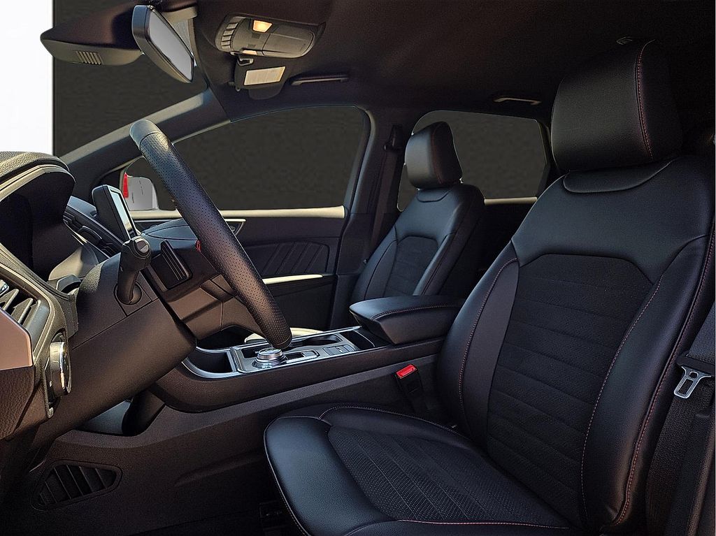 2024 Ford Edge ST-Line - Photo 13