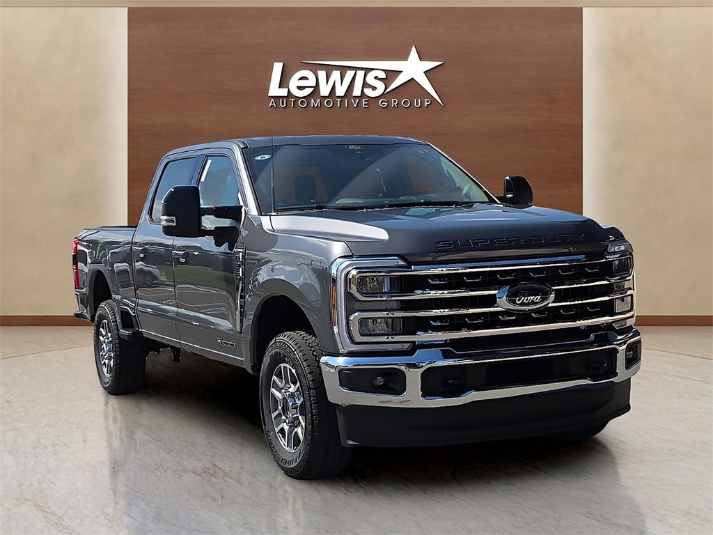 New 2026 Ford F-250SD Lariat Truck Crew Cab