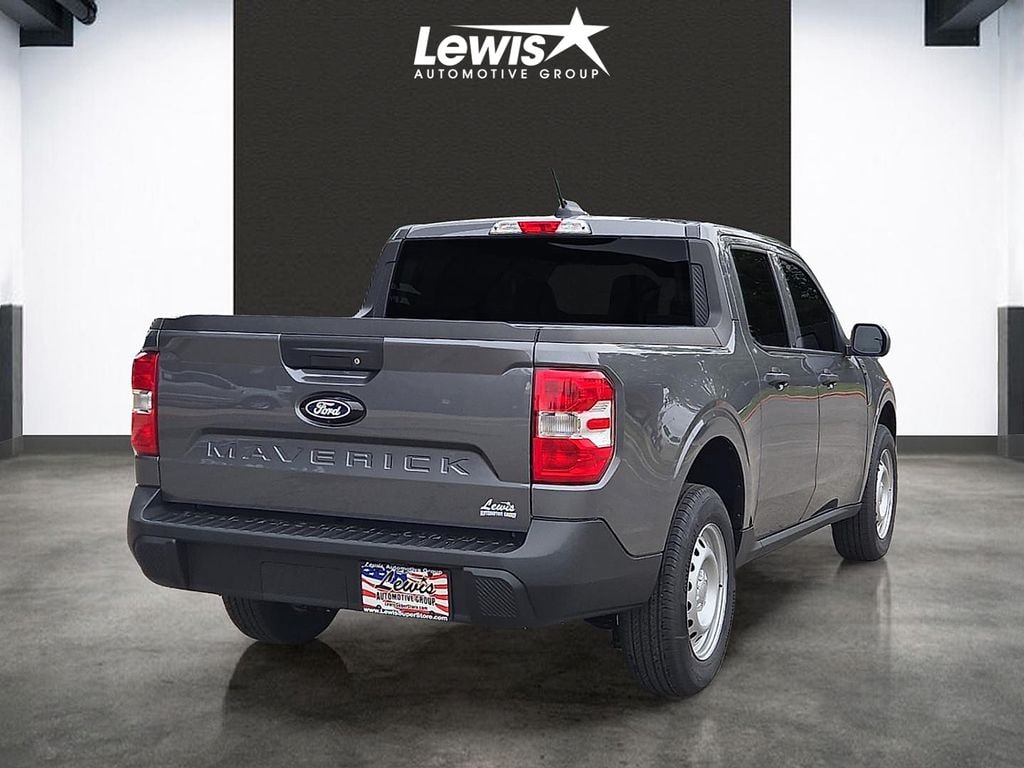 New 2026 Ford Maverick XL Truck SuperCrew