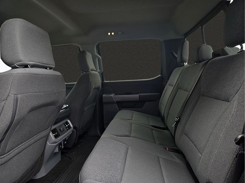 2024 Ford F-150 XLT - Photo 15