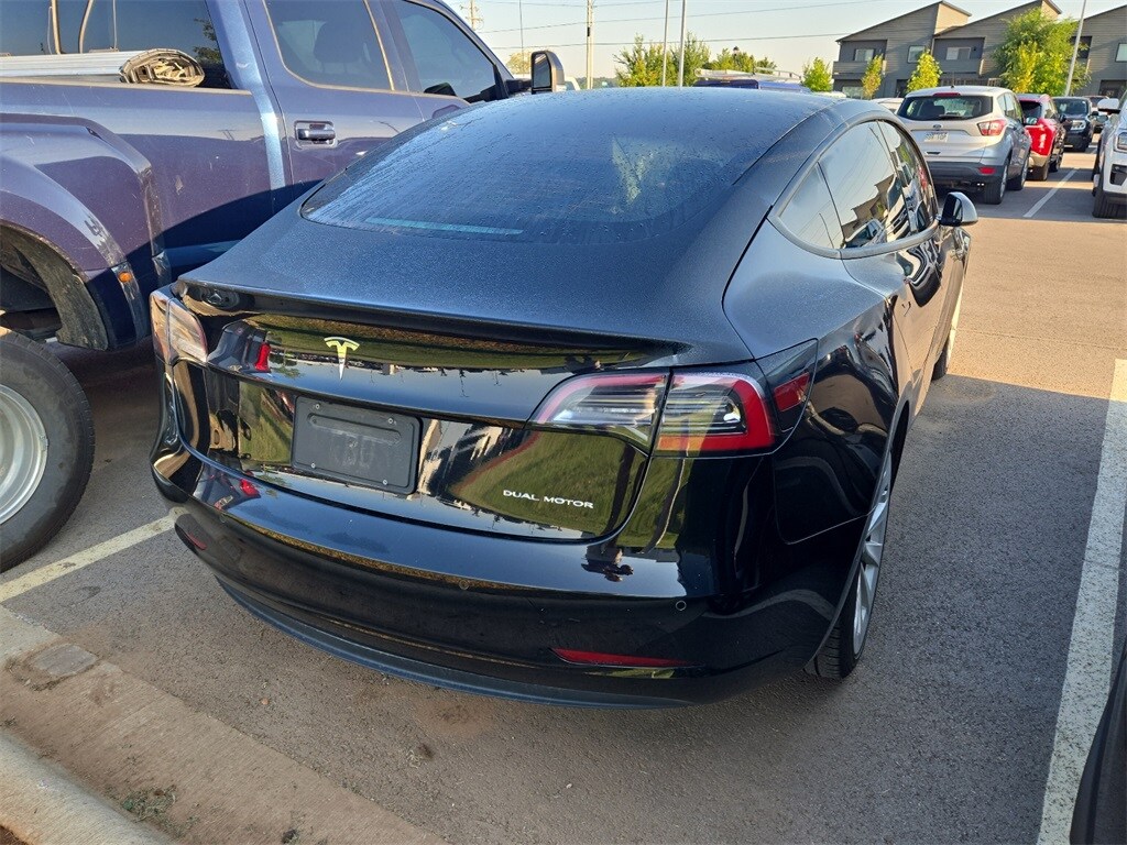 2021 Tesla Model 3 Long Range photo 4