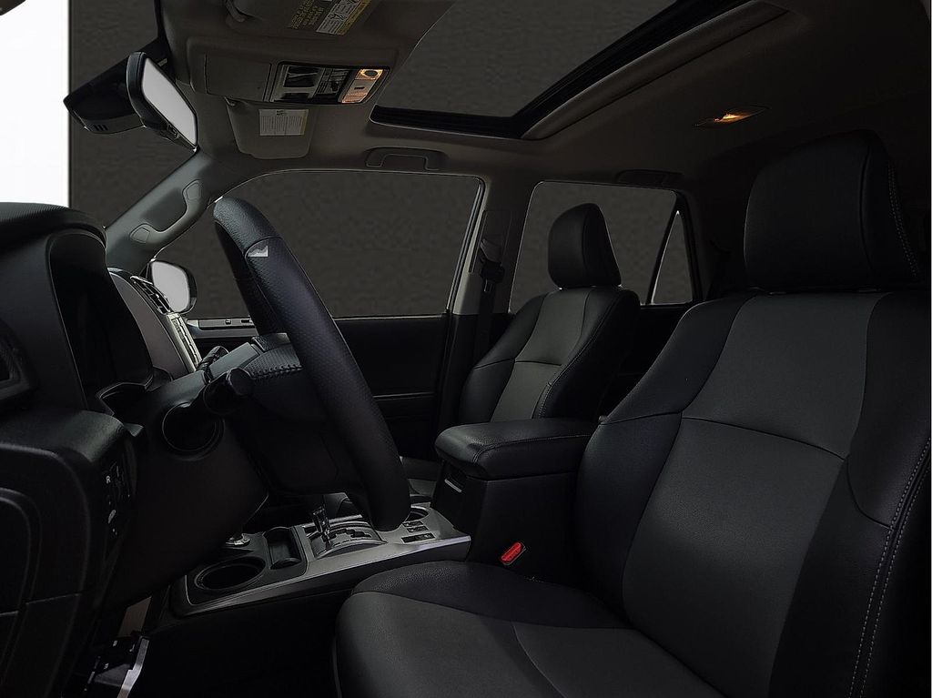 2021 Toyota 4Runner SR5 Premium - Photo 12