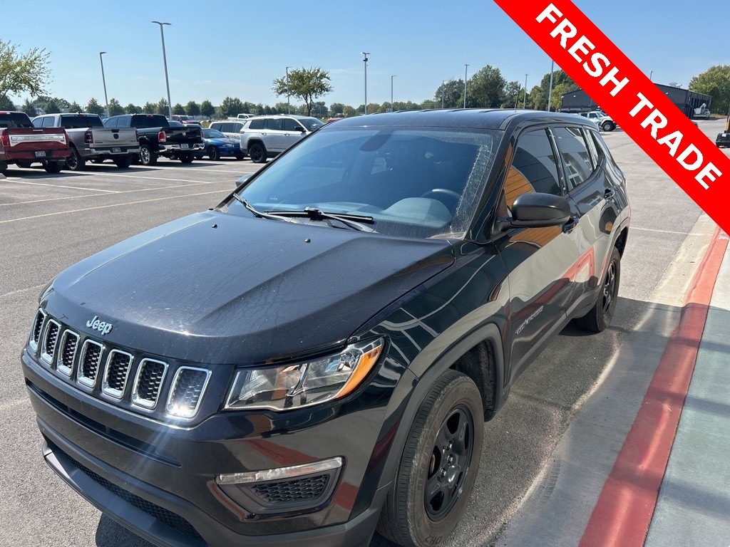 2018 Jeep Compass Sport's photo